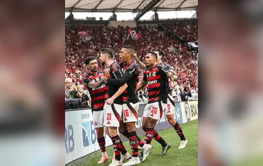 Flamengo enfrenta o Sport, no Maracanã, lutando para voltar a ser líder do Brasileirão