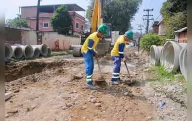 Governo do Estado leva obras de drenagem e pavimentação aos bairros São José e Santa Tereza em Belford Roxo