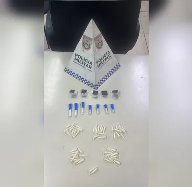 Preso com drogas na Comunidade Mato Dentro, em Maricá