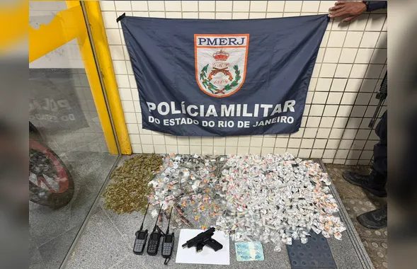 Cinco são detidos com arma e drogas no Inferninho, em Piratininga