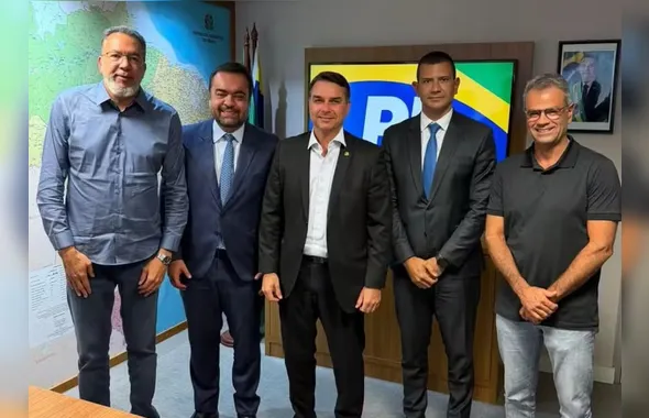 Douglas Ruas, filho do Capitão Nelson, encabeça chapa do PL para concorrer ao governo do Rio