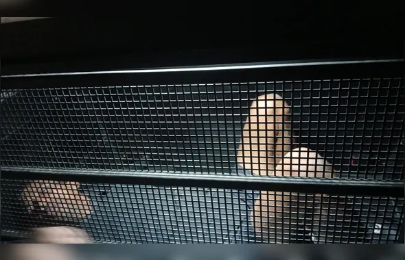 GM de São Gonçalo prende homem com mandado em aberto após furto em estabelecimento comercial de Alcântara