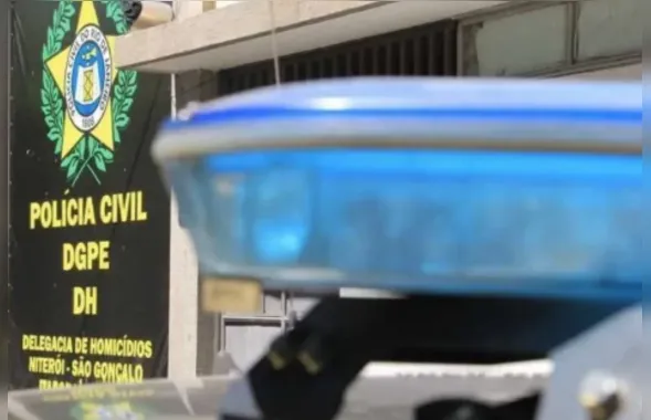 Homem de 40 anos é encontrado morto em valão de Itaboraí