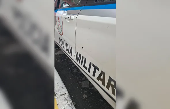 Vendedor de caqui é baleado durante ataque a tiros contra policiais na RJ-106, em São Gonçalo