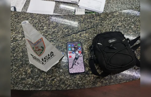 Homem é preso após roubo no Centro de Niterói