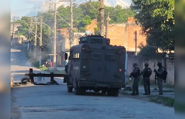 Megaoperação no Salgueiro suspende aulas e atendimento em unidades de saúde