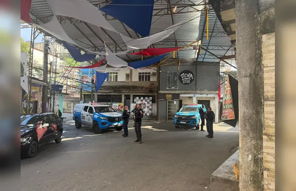 Operação integrada desobstrui ruas e combate crime na Vila Ipiranga, Niterói