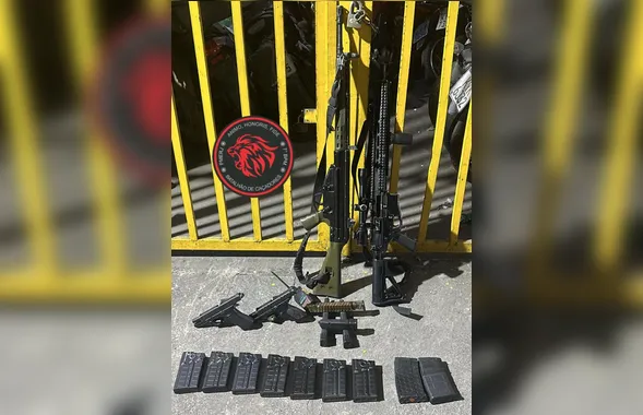 PM e suspeito de tráfico são presos com arsenal de armas no Viaduto do Alcântara