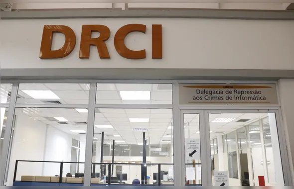 Polícia Civil mira esquema de golpes online com uso de máquinas de cartão