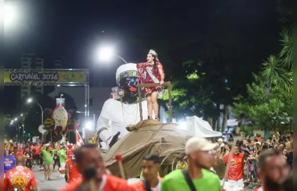 Santa Cruz vence e volta à Marquês de Sapucaí em 2027 pela Série Ouro