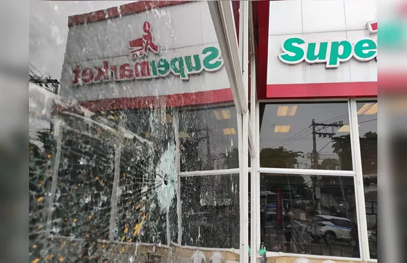 Supermercado é alvo de tiros novamente durante a madrugada em São Gonçalo