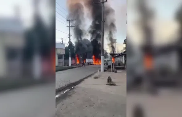 Tiroteio intenso no Complexo do Salgueiro assusta moradores em São Gonçalo; Vídeo