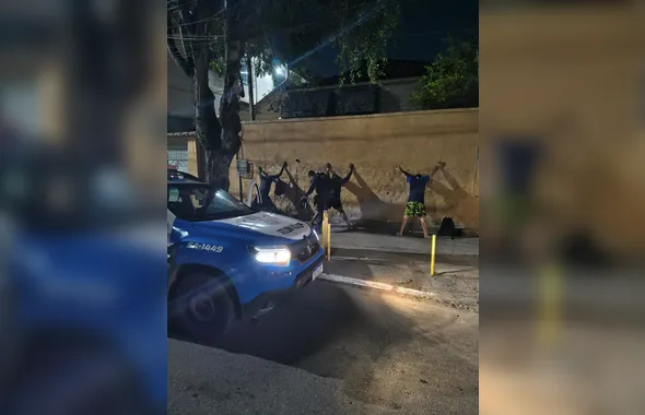 Três homens são presos em flagrante furtando materiais de prédio no Fonseca, em Niterói