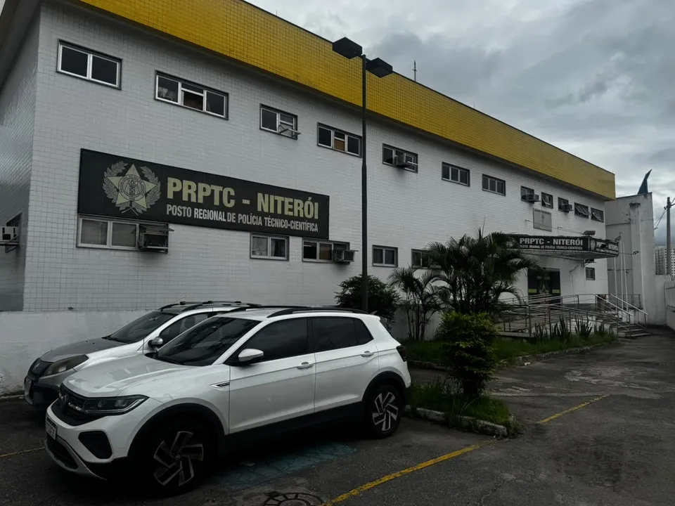 O corpo da vítima foi encontrado em uma vila residencial