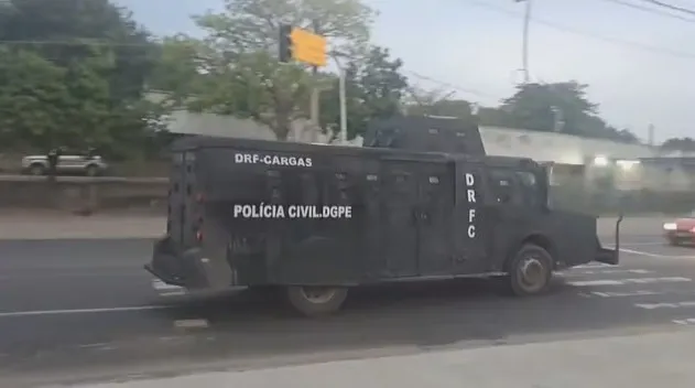 Blindado usado na operação