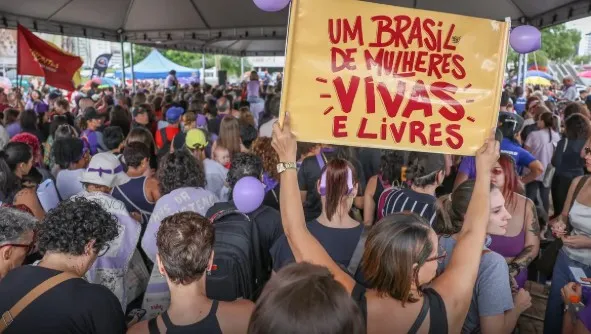 Pesquisa diz que 78% afirmam ter sofrido ao menos um tipo de violência