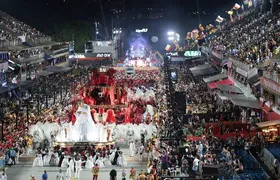 Carnaval 2027: Ingressos para desfiles da Série Ouro começam a ser vendidos na terça (18)
