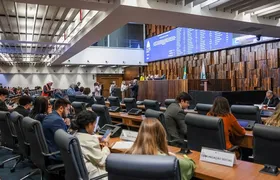 Cartazes sobre obrigatoriedade de desfibrilador poderão ser exigidos em centros de treinamento