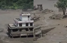 Enchente no Nepal deixa 384 turistas desaparecidos e 31 mortos; imagens fortes