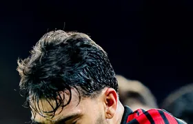 Flamengo vence o Mirassol por 2 a 0, cola no Palmeiras e mantém o Vasco no Z4