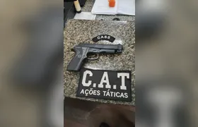 Guarda Municipal apreende arma falsa na Praça do Rink, em Niterói