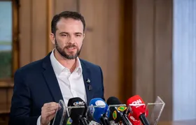 Salário mínimo deverá subir para R$ 1.741 em 2027, diz Durigan