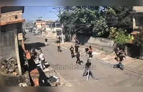 Torcidas de Vasco e Fluminense entram em confronto em São Gonçalo