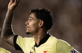 Vasco vence reservas do Cruzeiro e 'foge' do Z4 do Brasileiro