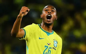 Al-Hilal mira contratação de Rayan e prepara oferta