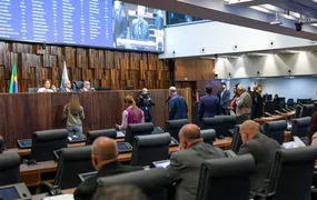 Alerj aprova reserva de 10% das vagas para mães solo em escolas técnicas públicas do estado