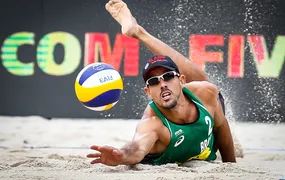 Campeões mundiais, sul-americanos e brasileiros agitam fim de semana esportivo na Praia de Icaraí, em Niterói