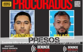 Dois homens são presos com drogas e pistola após denúncia