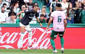Em jogo equilibrado, Coritiba e Botafogo ficam no empate pelo Brasileirão