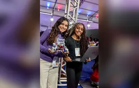 Estudantes de Niterói conquistam 1º e 2º lugares na Olimpíada Brasileira de Robótica