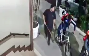 Justiça mantém prisão de entregadores envolvidos na morte de ciclista