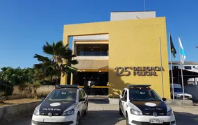 Motorista de transporte escolar de São Pedro da Aldeia é preso por condenação por estupro de vulnerável