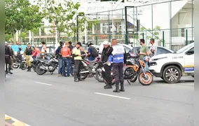 Nittrans ultrapassa 10 mil motociclistas abordados em ações contra motos barulhentas em 2026