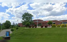 Nos Estados Unidos, mulher processa hospital após ter perna errada amputada
