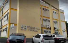 Polícia Civil prende falso veterinário durante cirurgia em gato em Duque de Caxias