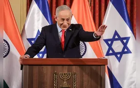 Premiê de Israel chama Brasil de “pequeno país” e cogita ir à posse de Flávio Bolsonaro