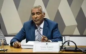 Romário deixa PL e anuncia apoio à candidatura de Eduardo Paes