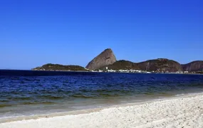 Roubo com jet ski na Baía de Guanabara assusta navegadores