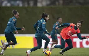 Seleção feminina estreia no Beira-Rio em amistoso contra Argentina