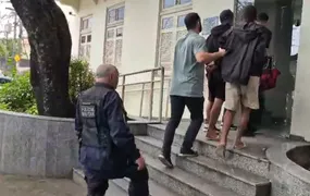 Trio é preso em operação de combate ao tráfico de drogas em Niterói, Vídeo!