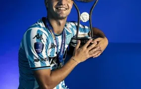 Vasco acerta a contratação de Santiago Sosa