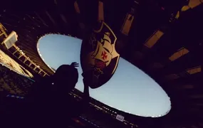 Justiça suspende pedido do Vasco para jogar no Maracanã por conta de ação de torcedor