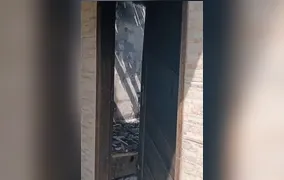 Vídeo mostra destruição de casa que pegou fogo com duas crianças em SG. Vítimas estão internadas em estado grave