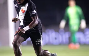 Andrés Gómez treinou, mas, virá dúvida para partida contra o Flamengo