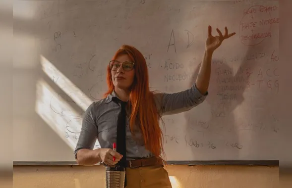 Dia dos Professores é feriado? Saiba quem pode folgar nesta quinta-feira