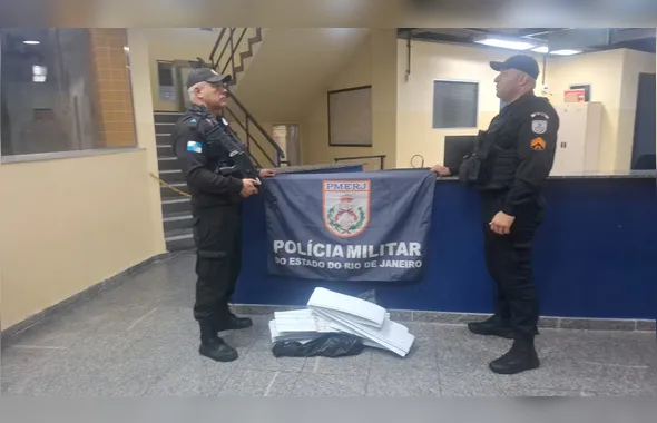 Dupla é presa após furtar portão de residência em Icaraí, Niterói